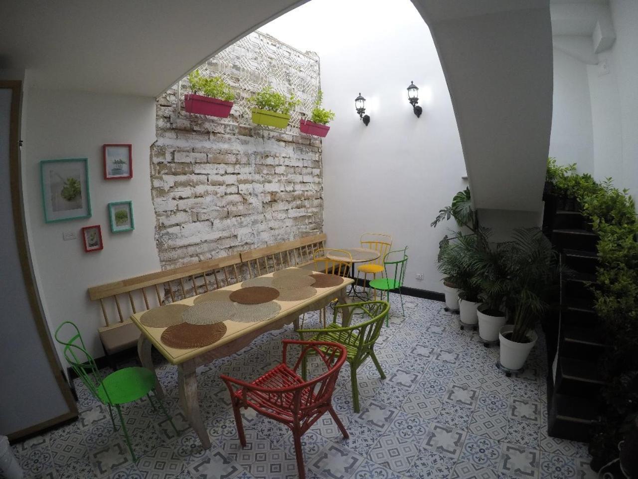 Nomad Hostel Medellín Eksteriør billede
